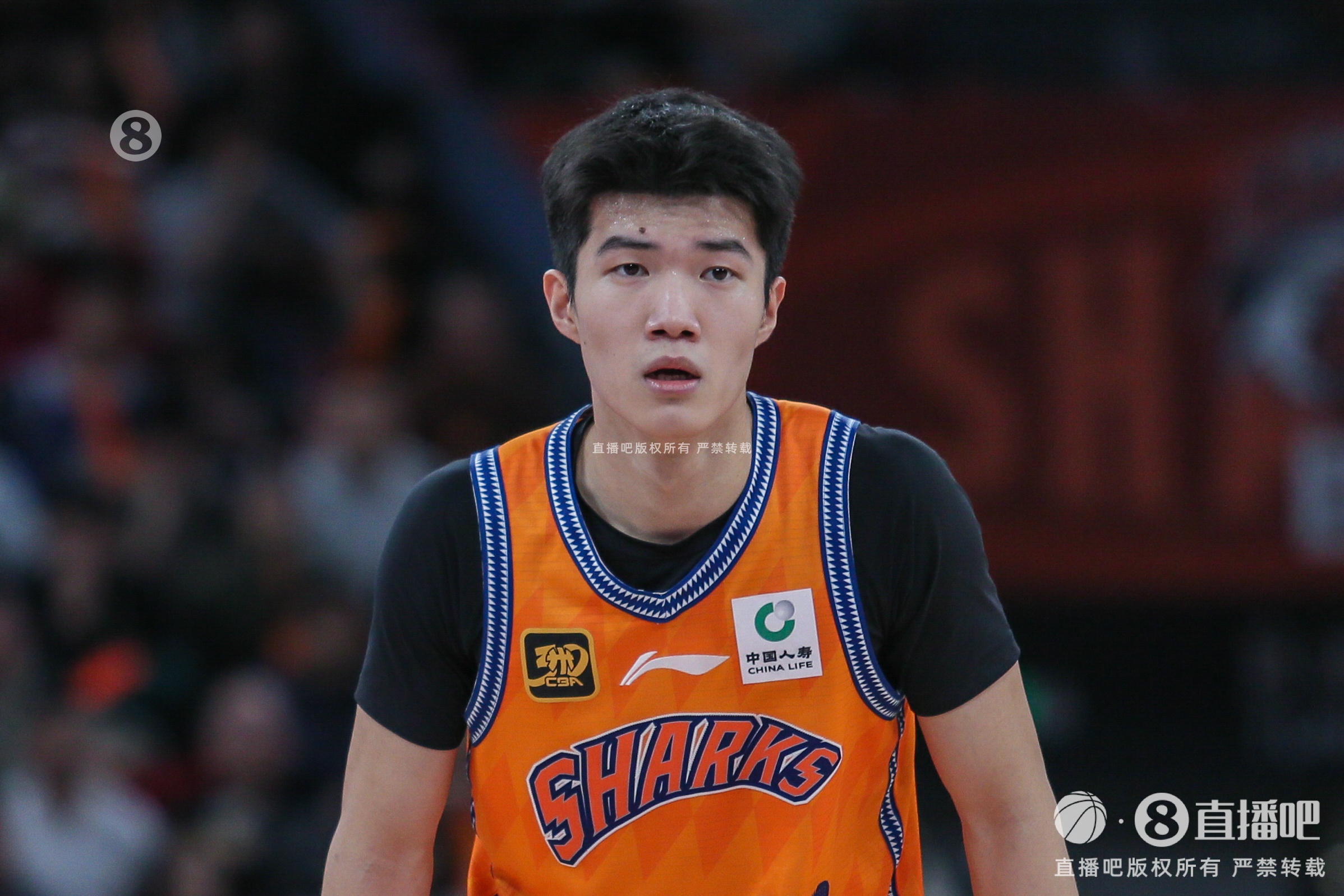 率先發(fā)力！偰李永煒首節5中4拿到11分 三分4中3